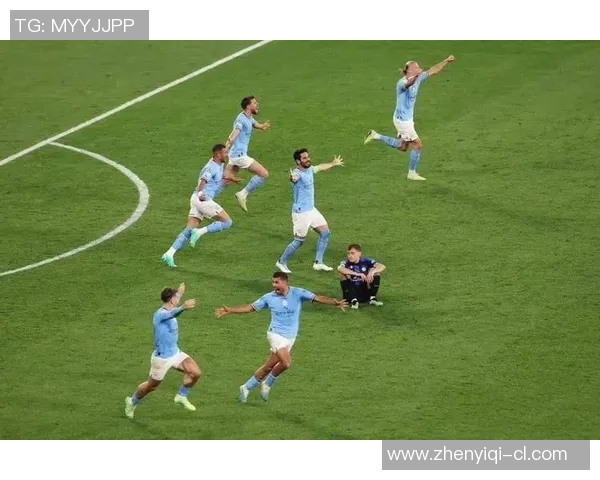 国米荣耀时刻:镜头定格那一刻泪水与欢笑交织的感动瞬间